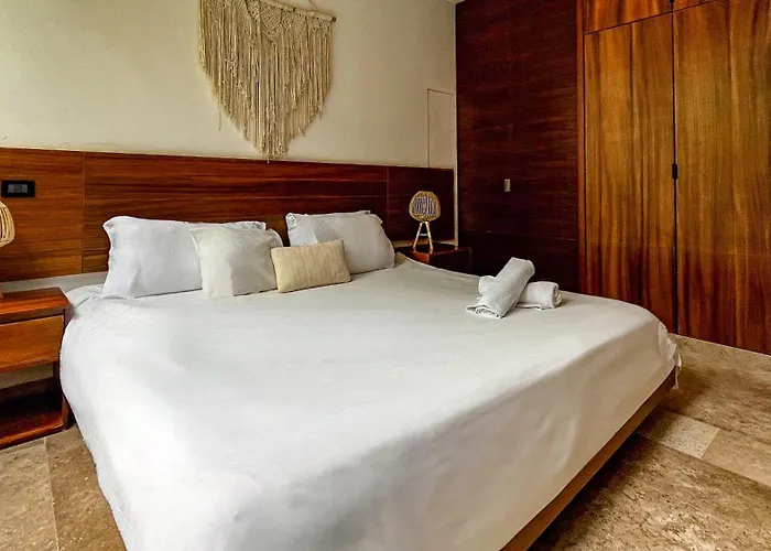 Amaka Calma By Cercana Hotel