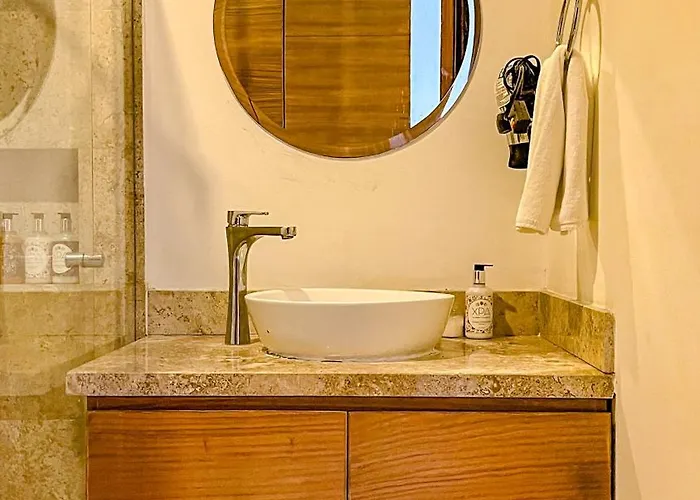 Amaka Calma By Cercana Hotel 4*